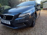 VOLVO V40 CROSS COUNTRY