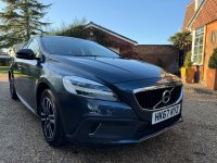 VOLVO V40 CROSS COUNTRY