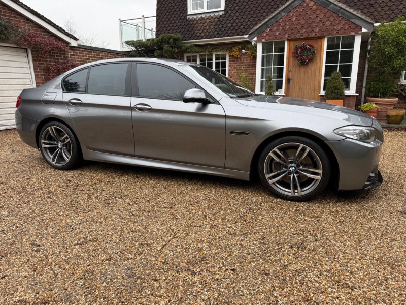 BMW 5 SERIES
