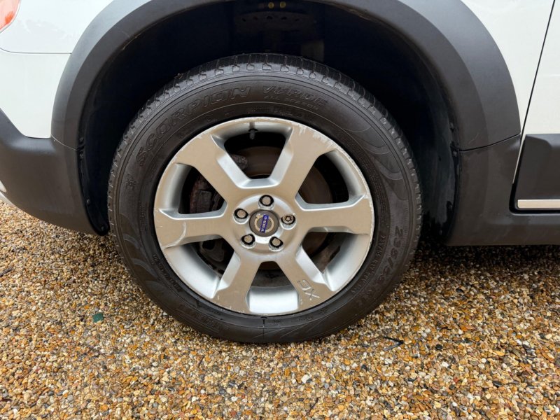 VOLVO XC70