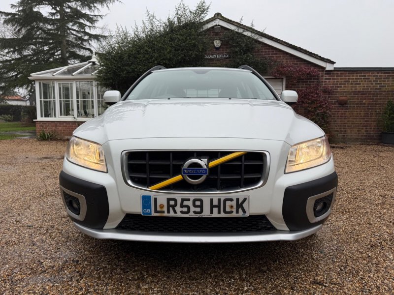 VOLVO XC70