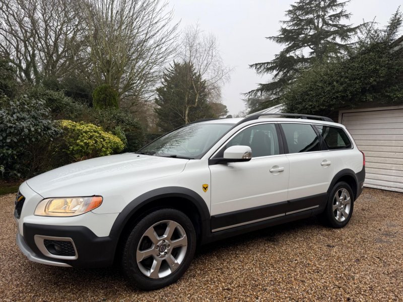 VOLVO XC70