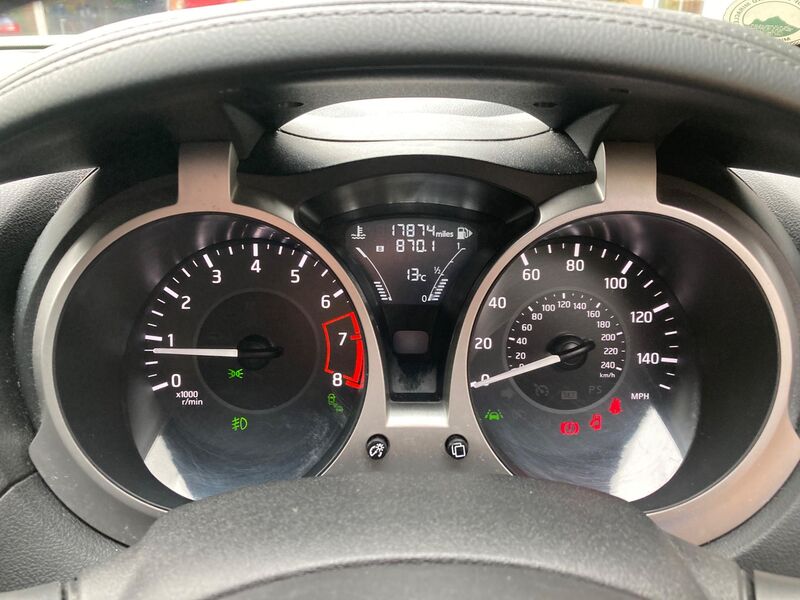 NISSAN JUKE