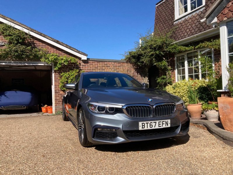 BMW 5 SERIES