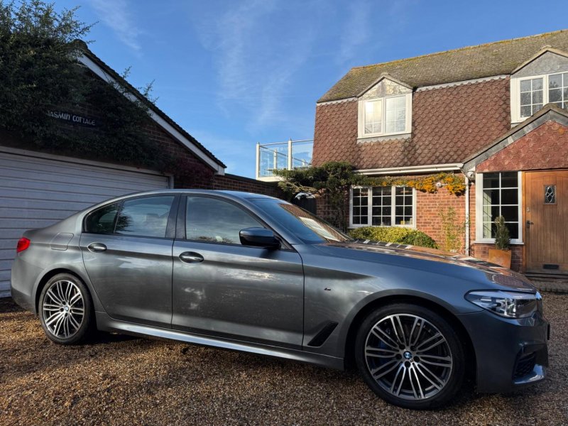 BMW 5 SERIES