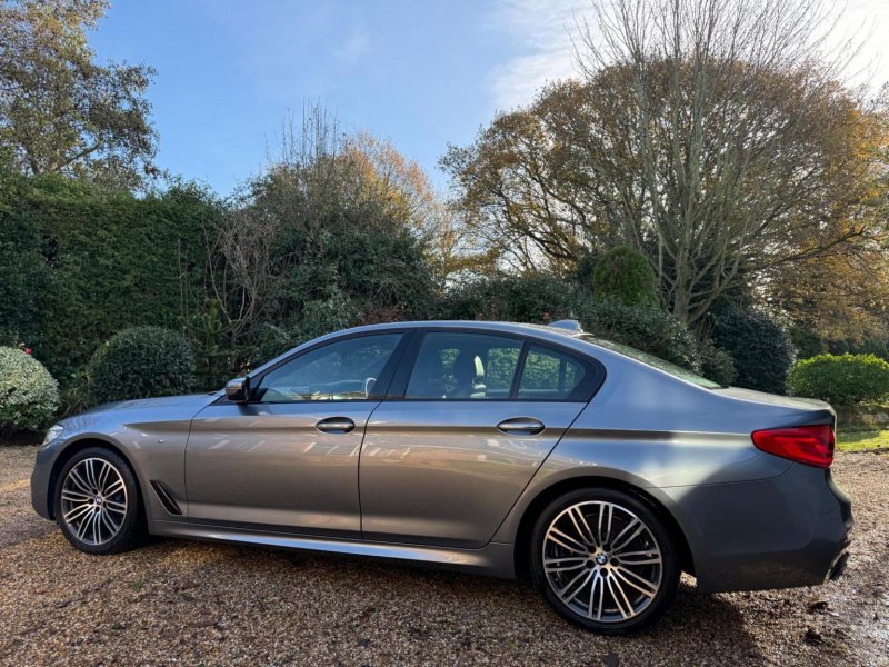 BMW 5 SERIES