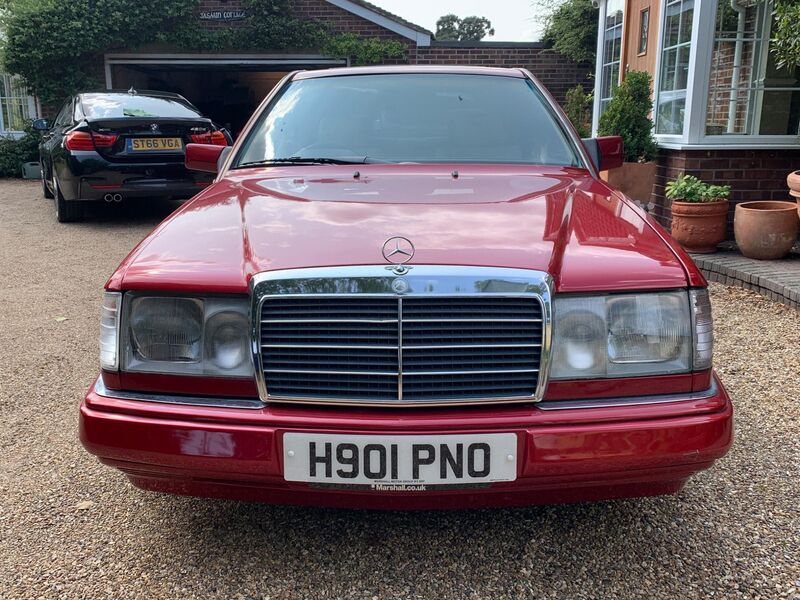 MERCEDES-BENZ 230