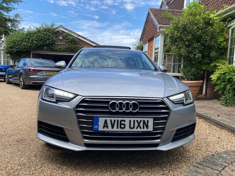 AUDI A4 AVANT