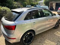 AUDI RS Q3