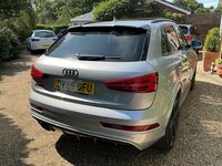 AUDI RS Q3