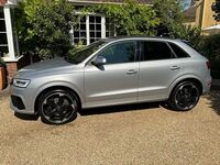 AUDI RS Q3