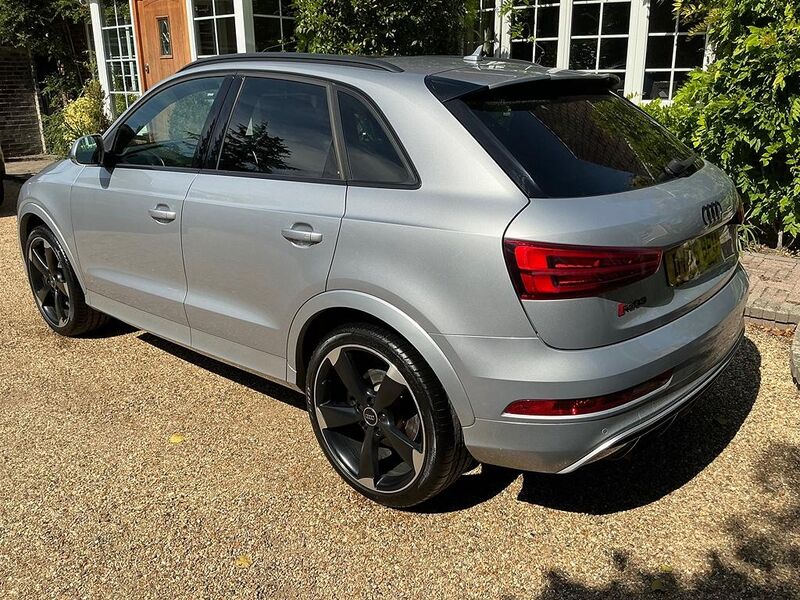 AUDI RS Q3