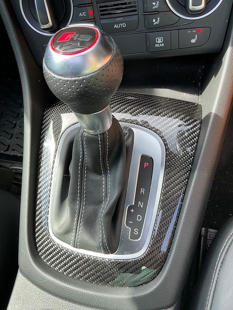 AUDI RS Q3