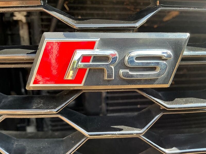 AUDI RS Q3