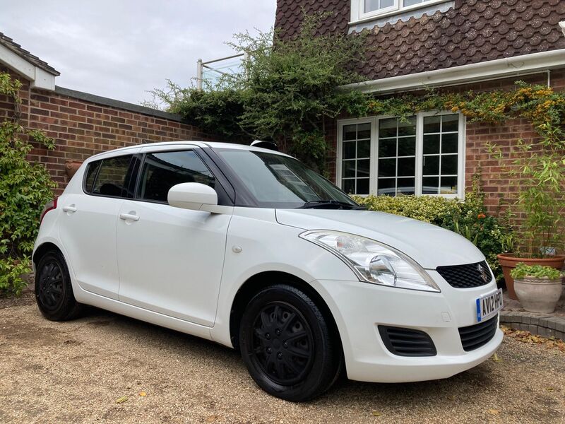 SUZUKI SWIFT