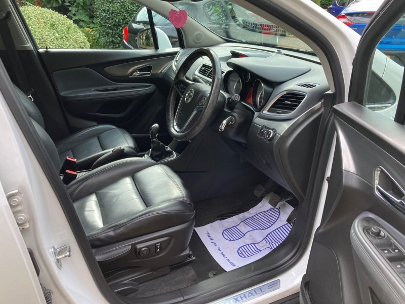 VAUXHALL MOKKA