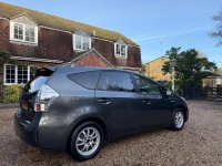 TOYOTA PRIUS+