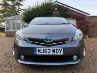 TOYOTA PRIUS+