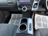 TOYOTA PRIUS+
