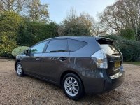 TOYOTA PRIUS+