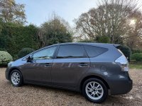 TOYOTA PRIUS+