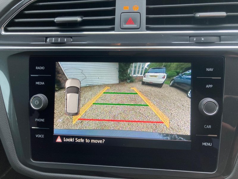VOLKSWAGEN TIGUAN ALLSPACE