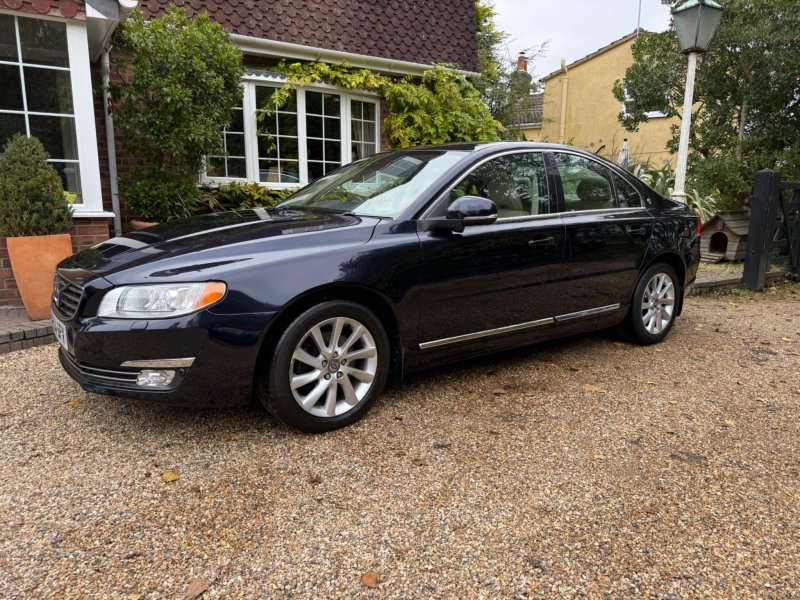 VOLVO S80