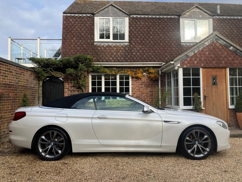BMW 6 SERIES