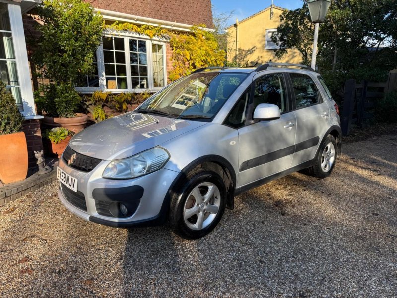 SUZUKI SX4
