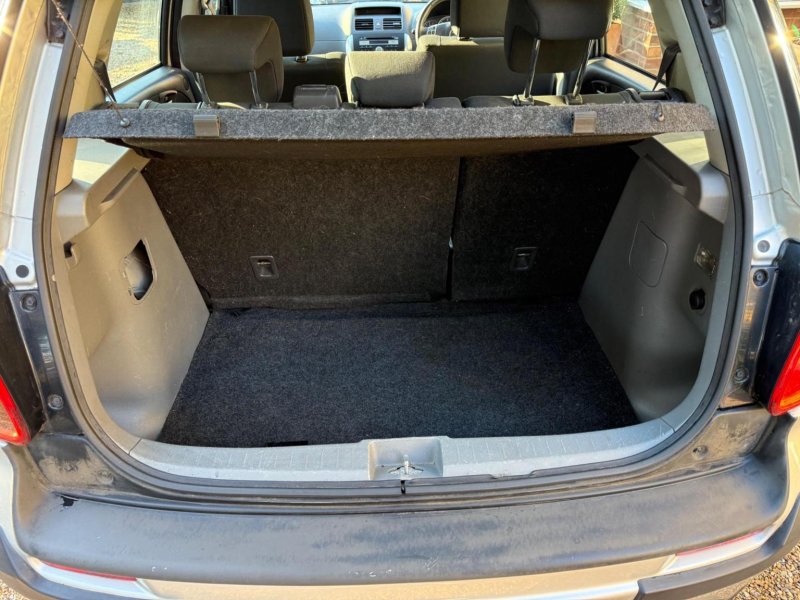 SUZUKI SX4