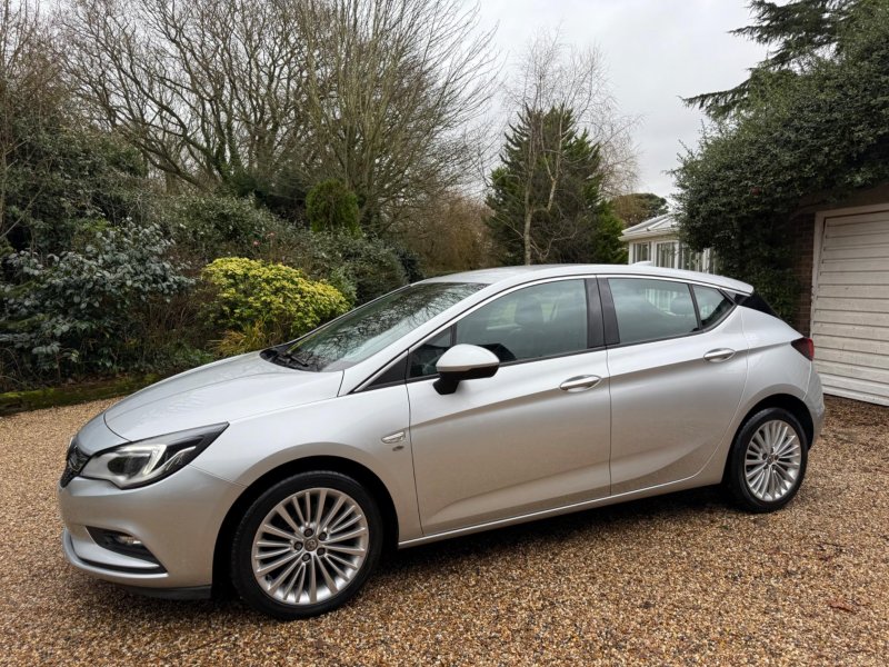VAUXHALL ASTRA