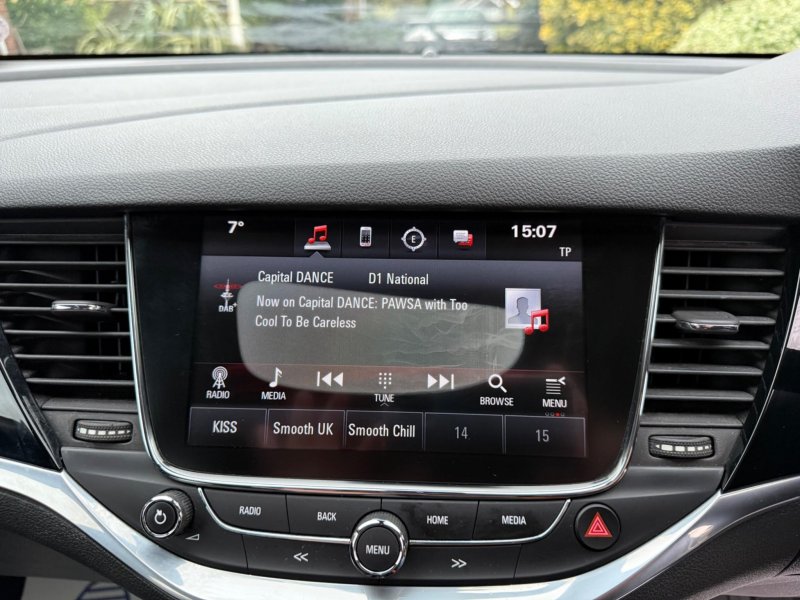 VAUXHALL ASTRA