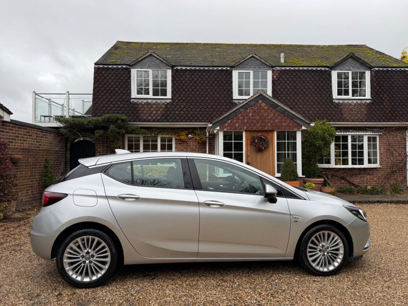 VAUXHALL ASTRA