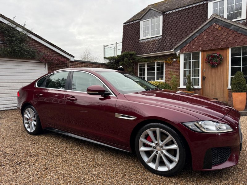 JAGUAR XF