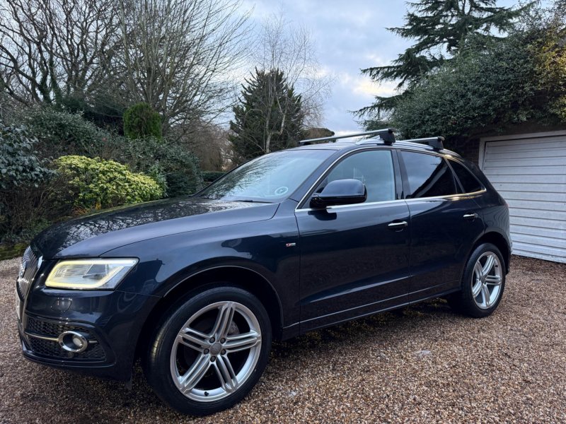 AUDI Q5