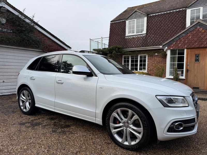 AUDI SQ5