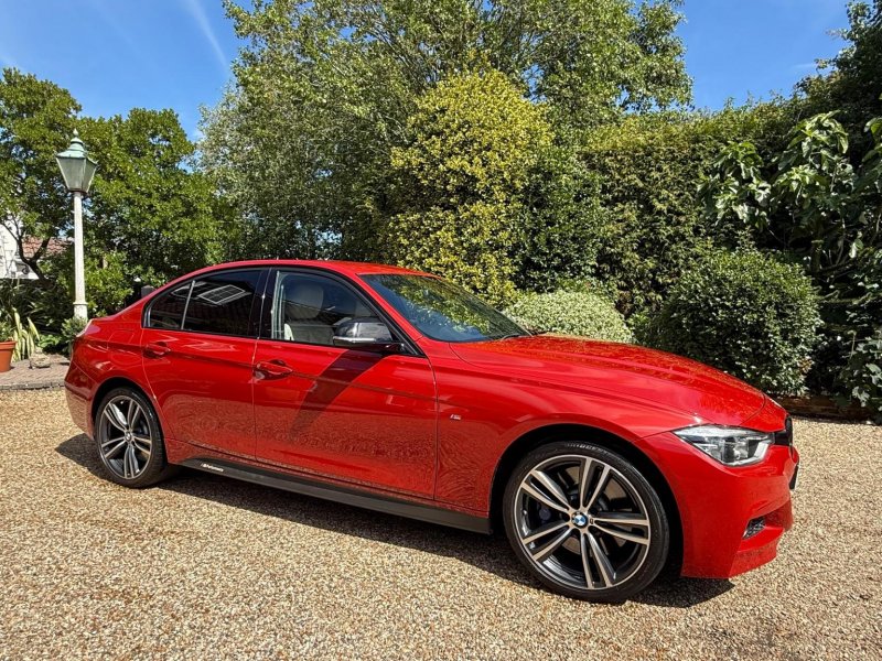 BMW 3 SERIES