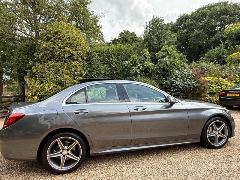 MERCEDES-BENZ C CLASS