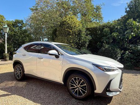 LEXUS